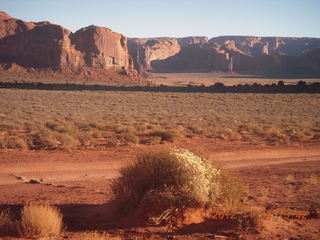 394 83q. Monument Valley tour
