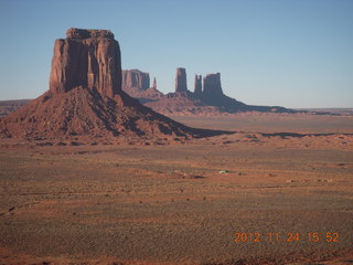 415 83q. Monument Valley tour