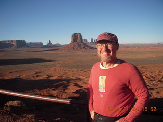 416 83q. Monument Valley tour - Adam
