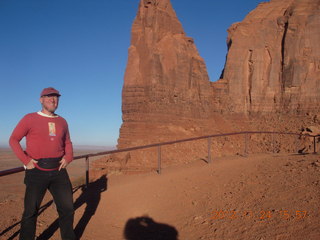 423 83q. Monument Valley tour - Adam