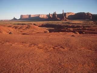 437 83q. Monument Valley tour
