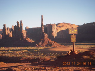 448 83q. Monument Valley tour