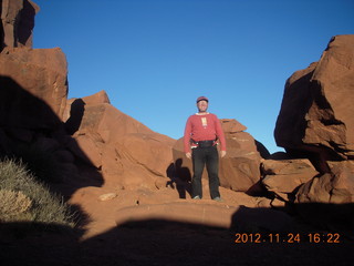 456 83q. Monument Valley tour - Adam