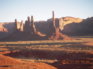 460 83q. Monument Valley tour
