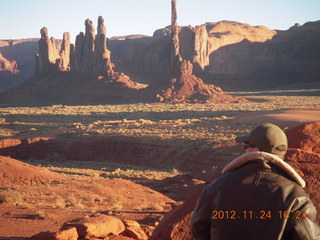 464 83q. Monument Valley tour - Sean's back