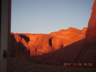 490 83q. Monument Valley tour