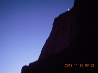 518 83r. Monument Valley - dawn with Jupiter