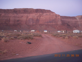 528 83r. Monument Valley run - dawn