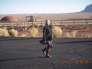 533 83r. Monument Valley - Kristina