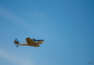 Yaseen's pictures - monster truck at Cactus Fly-in