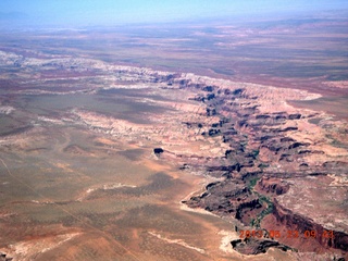 39 89p. aerial - Utah