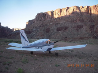 16 89q. Hidden Splendor - N8377W