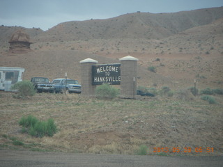 16 89u. Welcome to Hanksville