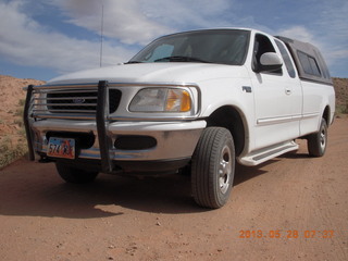 69 89u. Caineville Wash Road - LaVar's truck