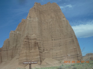 74 89u. Caineville Wash Road - Temple of the Sun