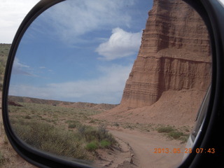 76 89u. Caineville Wash Road - Temple of the Sun