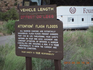 173 89u. Capitol Reef National Park - scenic drive - sign
