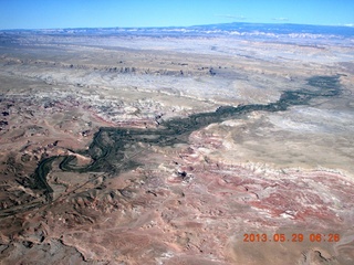 12 89v. aerial - Hanksville to Capitol Reef