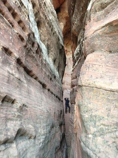 24 8gv. Cave Valley hike - our echo cave opening - Shaun