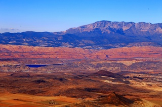 186 8gv. aerial - flying back to Saint George