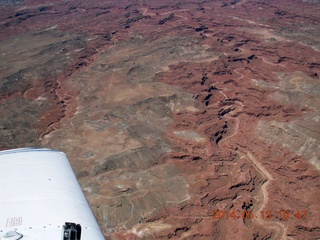 65 8md. aerial - Piute area