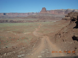 104 8mf. White Rim Road drive