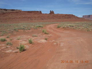 300 8mf. Canyonlands National Park - White Rim Road drive