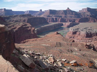 335 8mf. Canyonlands National Park - White Rim Road drive - Colorado River viewpoint