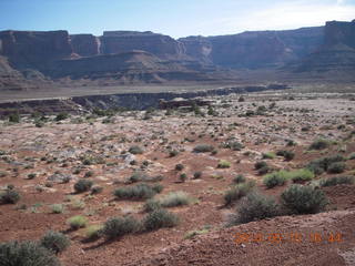 342 8mf. Canyonlands National Park - White Rim Road drive