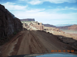 359 8mf. Canyonlands National Park - White Rim Road drive