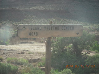 375 8mf. Canyonlands National Park - White Rim Road drive - sign