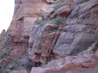 403 8mf. Canyonlands National Park - Shaefer switchbacks drive