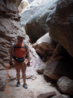 206 8mj. Canyonlands National Park - Needles - Elephant Hill + Chesler Park hike - Adam - slot or fissure