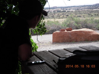 388 8mj. Canyonlands - Needles Outpost view