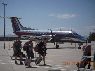 32 8mk. regional jet CNY to SLC