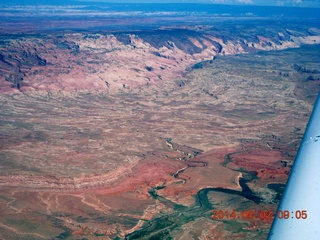 179 8q2. aerial - Lake Powell