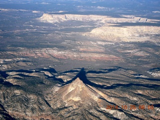 32 8sr. aerial - No Man's Mesa and Molly's Nipple