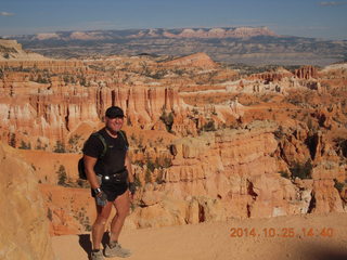 82 8sr. Bryce Canyon + Adam