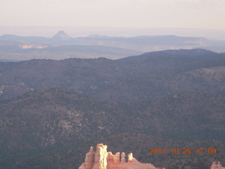 106 8sr. Bryce Canyon - Farview Point
