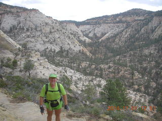 71 8t1. Zion National Park - Observation Point hike - Adam