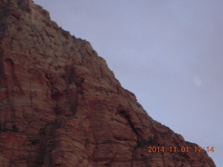 143 8t1. Zion National Park - moon