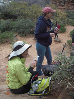 Zion National Park - Scouts Lookout - Rose and friend