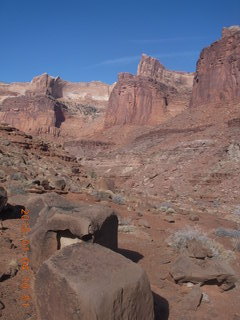 40 8v4. Canyonlands National Park - Lathrop trail hike