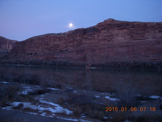 4 8v6. Porcupine Rim mountain-biking trail hike + moon