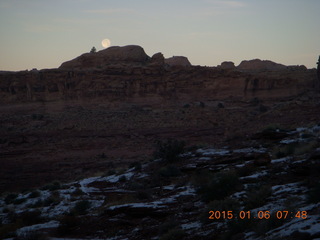 26 8v6. Porcupine Rim mountain-biking trail hike + moon