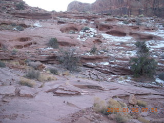 33 8v6. Porcupine Rim mountain-biking trail hike