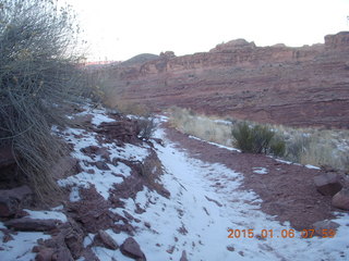 39 8v6. Porcupine Rim mountain-biking trail hike