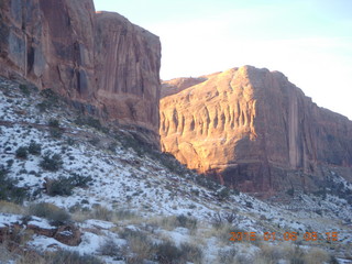 65 8v6. Porcupine Rim mountain-biking trail hike - sunrise