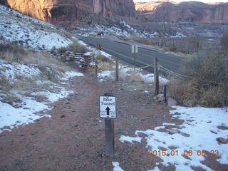 67 8v6. Porcupine Rim mountain-biking trail hike - bike tunnel