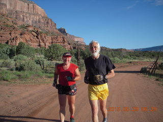 13 8zv. Gateway morning run - Adam and Mid running